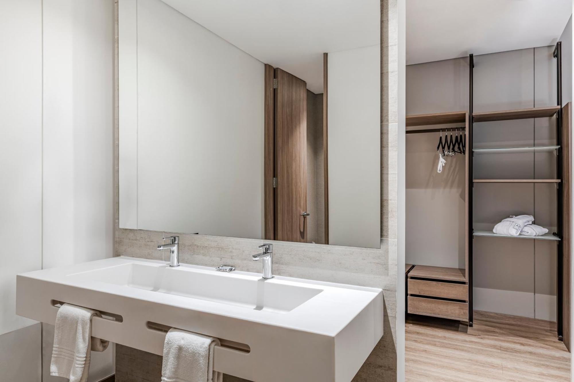 Ac Hotel By Marriott Bogota Zona T מראה חיצוני תמונה