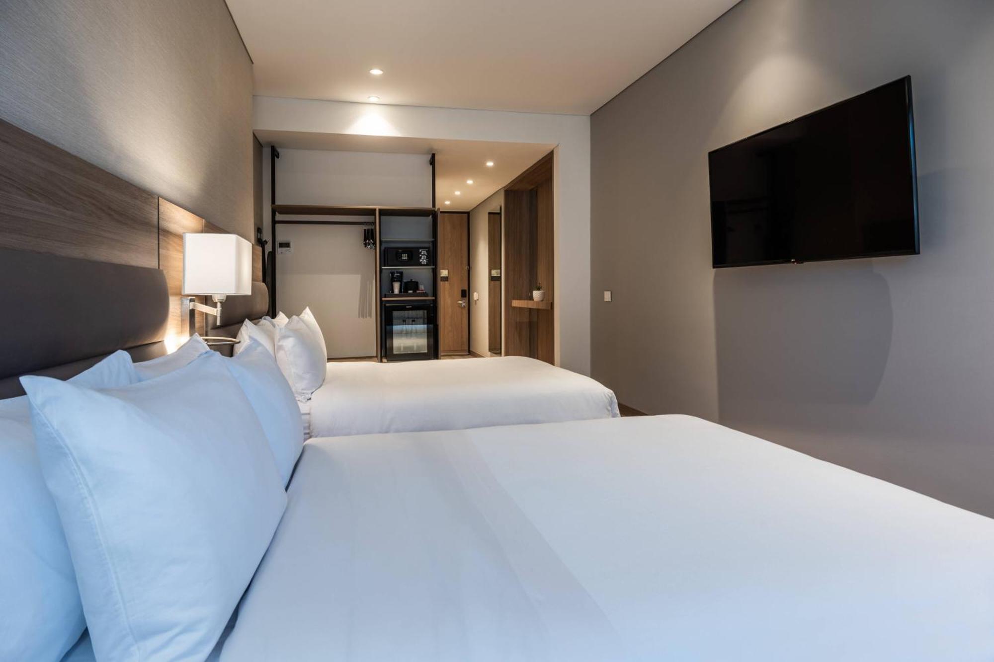 Ac Hotel By Marriott Bogota Zona T מראה חיצוני תמונה
